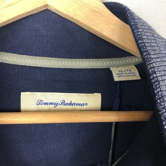 NEW Tommy Bahama Denim Blue 4 Button Pullover Sweater M - Picture 4 of 6